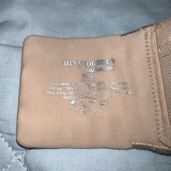 Curvy Couture Intimates Strapless Sensation Multi Way Push Up Bra - Picture 9 of 9